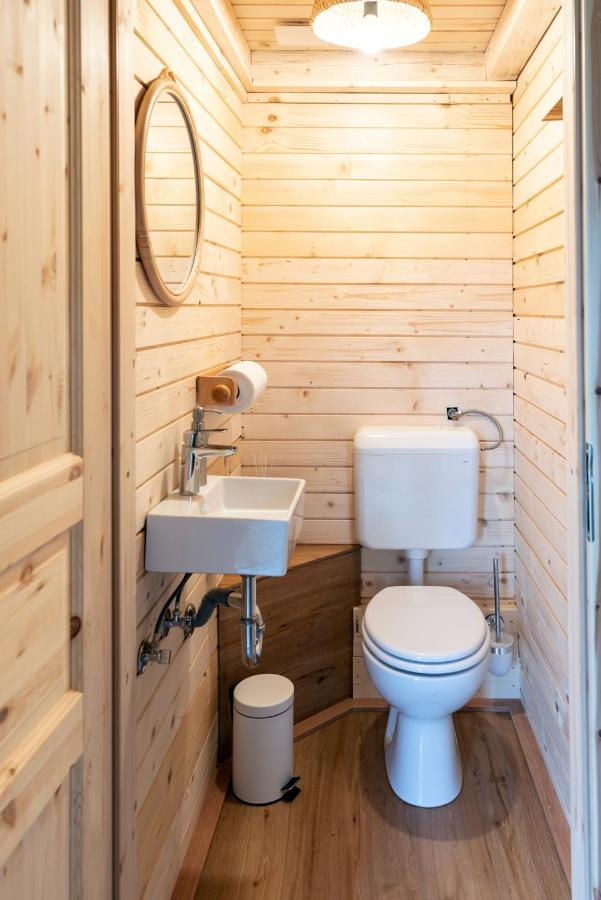 Glamping Happiness With Natural Pool Ribnica Exteriér fotografie