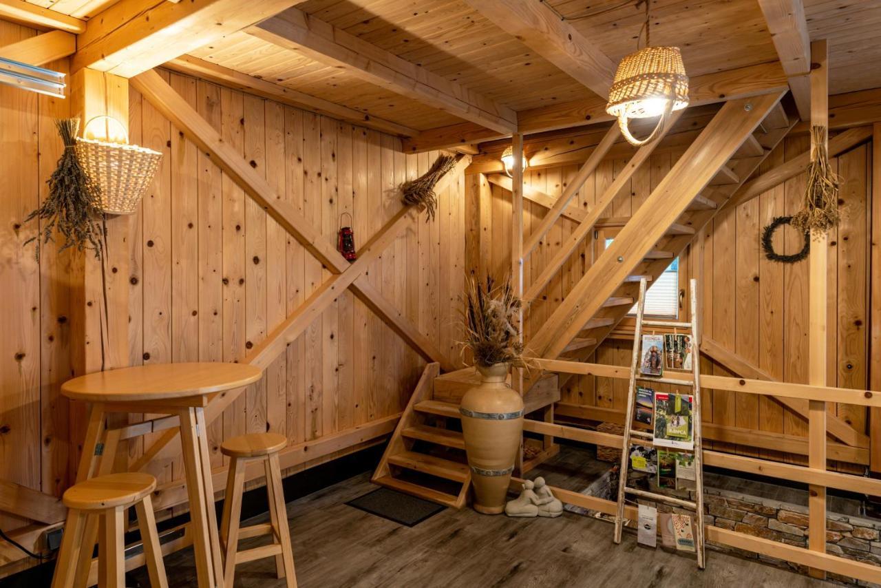 Glamping Happiness With Natural Pool Ribnica Exteriér fotografie